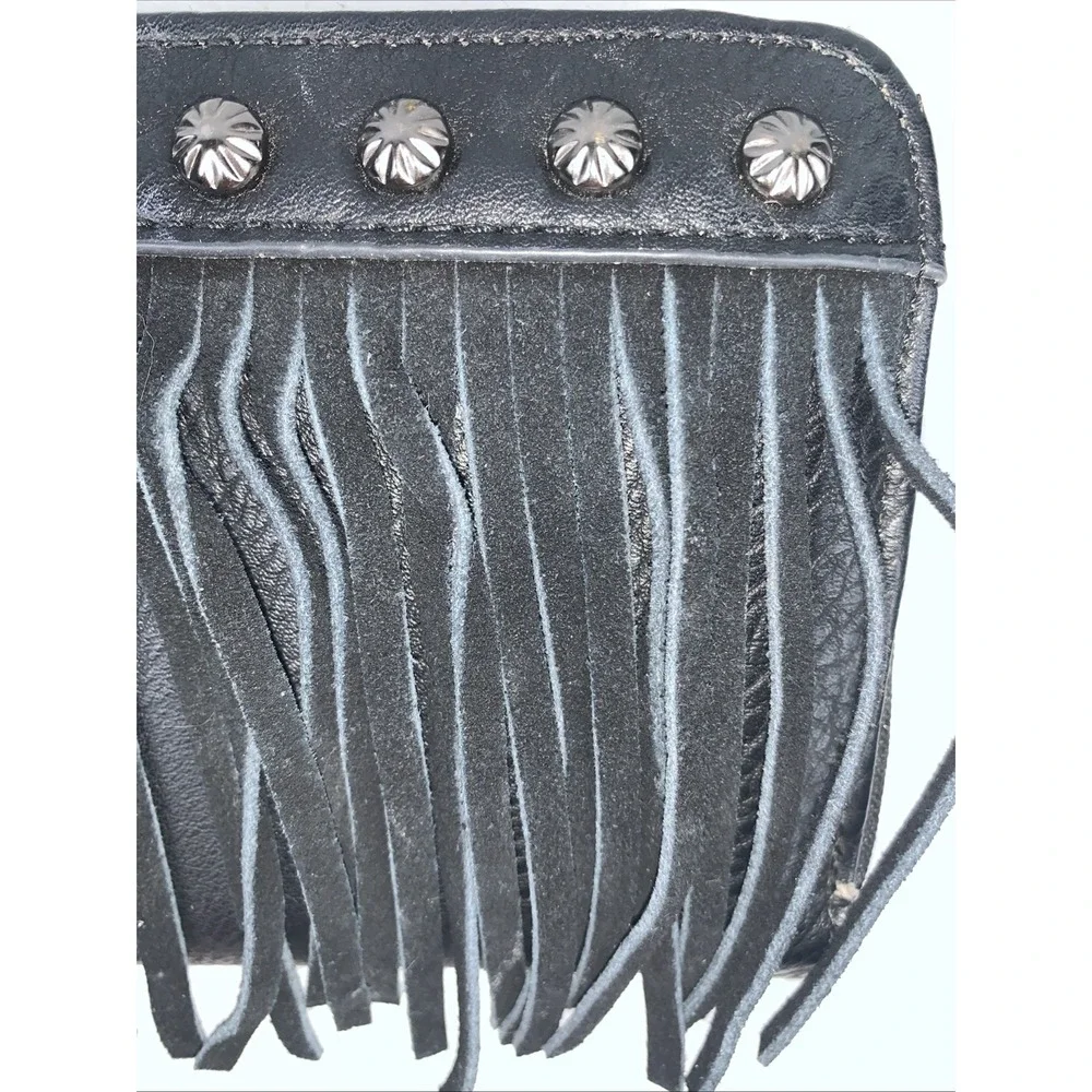Unmarked Black Fringe Clutch Zip‎ Close Wrist Strap